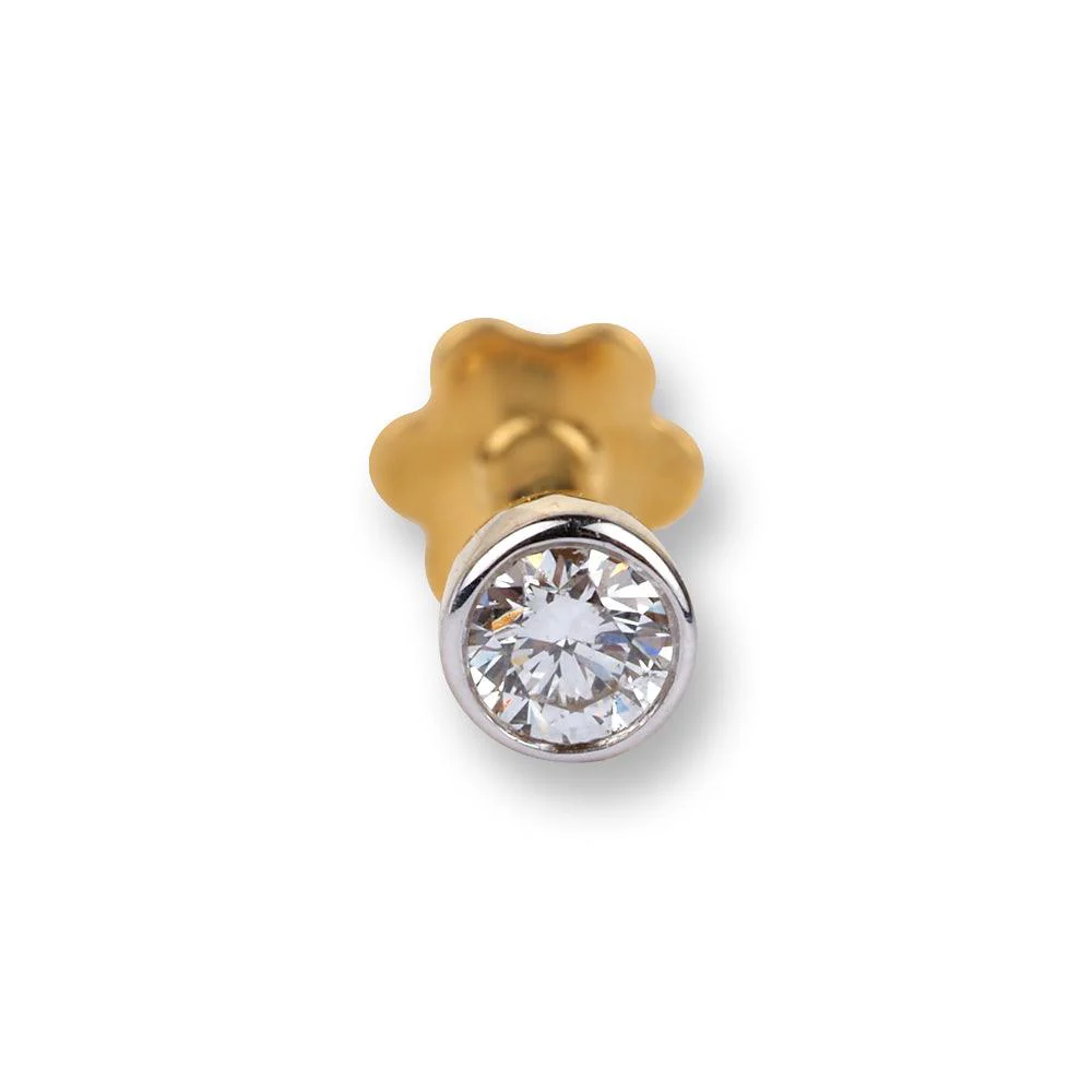 18ct Gold Diamond Screw Back Nose Stud with Bezel (Rub Over) Setting - Image 5