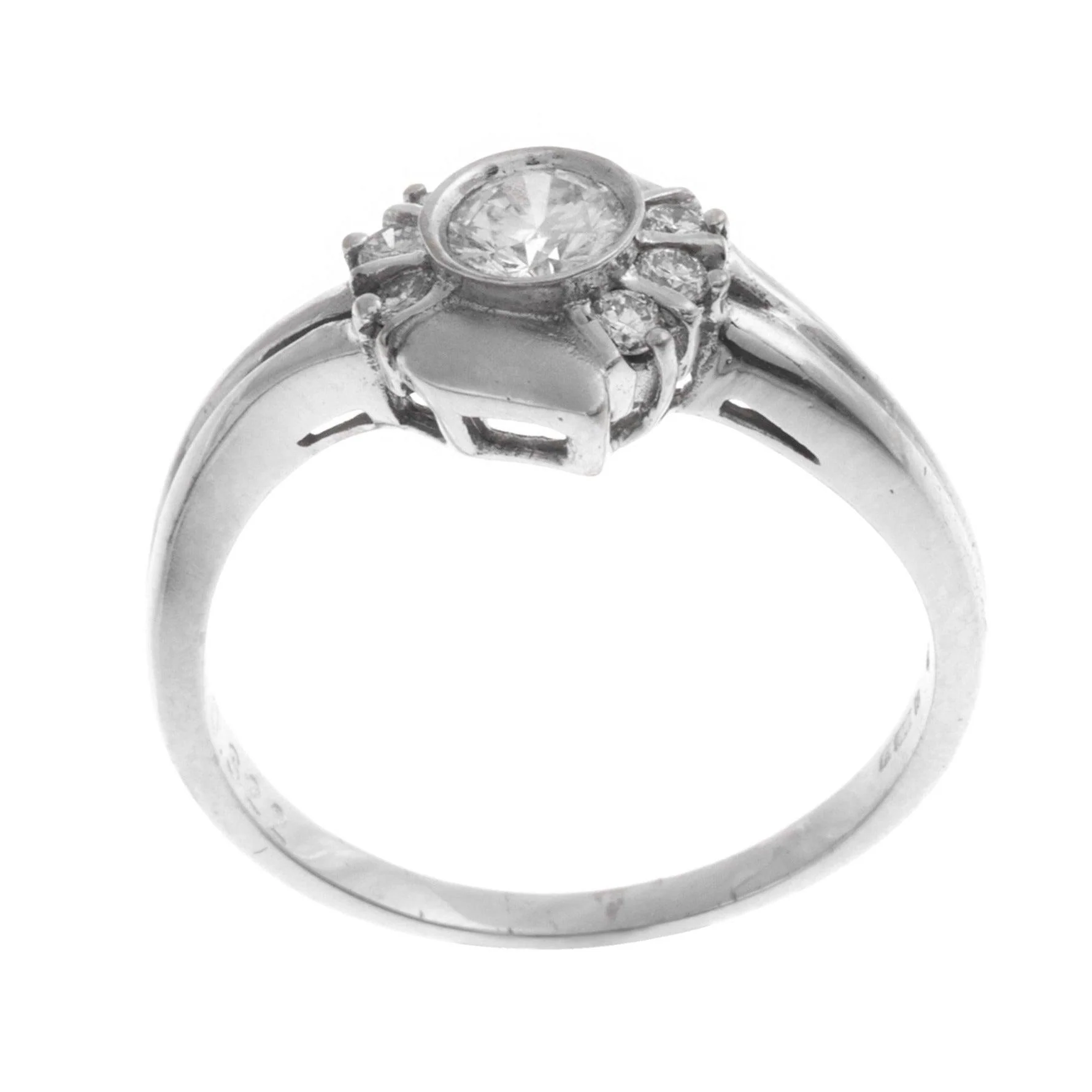 18ct White Gold Diamond Dress Ring (R-1773 - Image 3