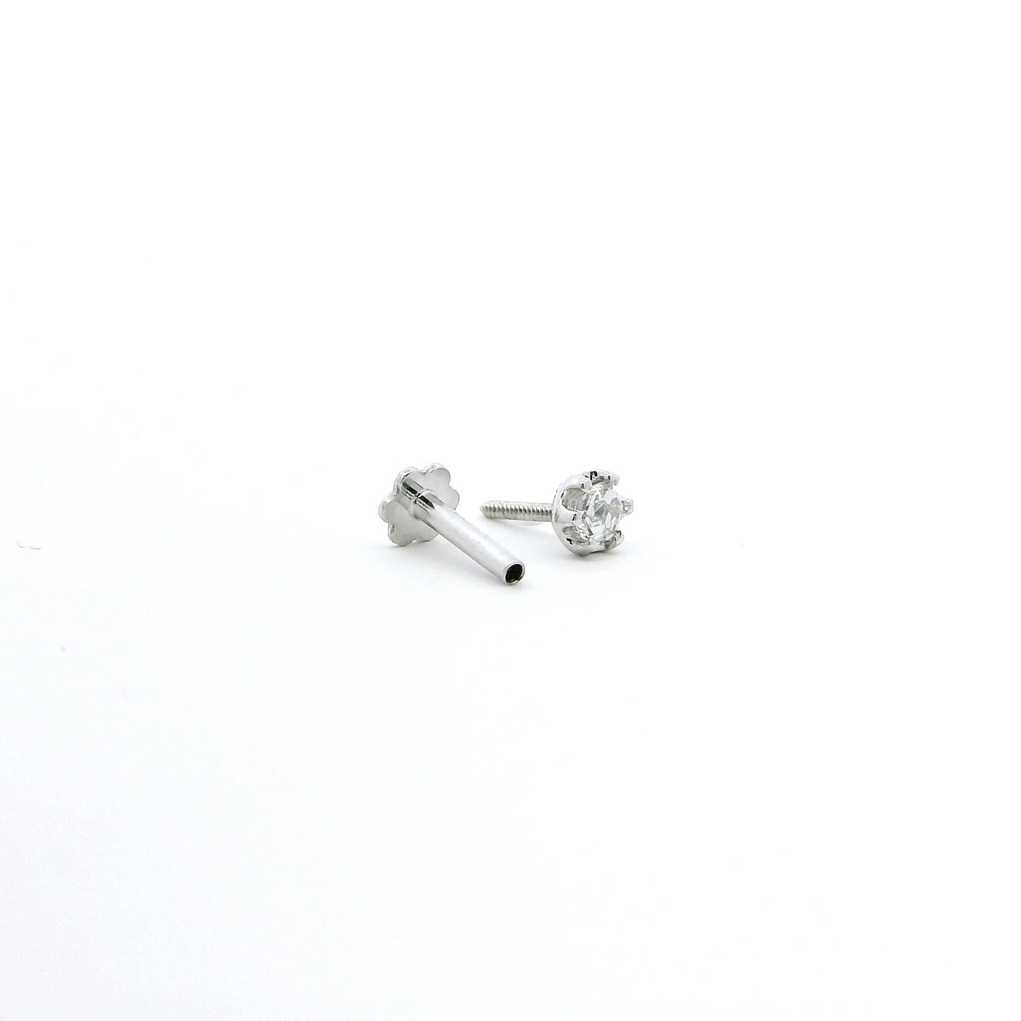 18ct White Gold Hexagon-Shaped Diamond Screw Back Nose Stud - Image 3