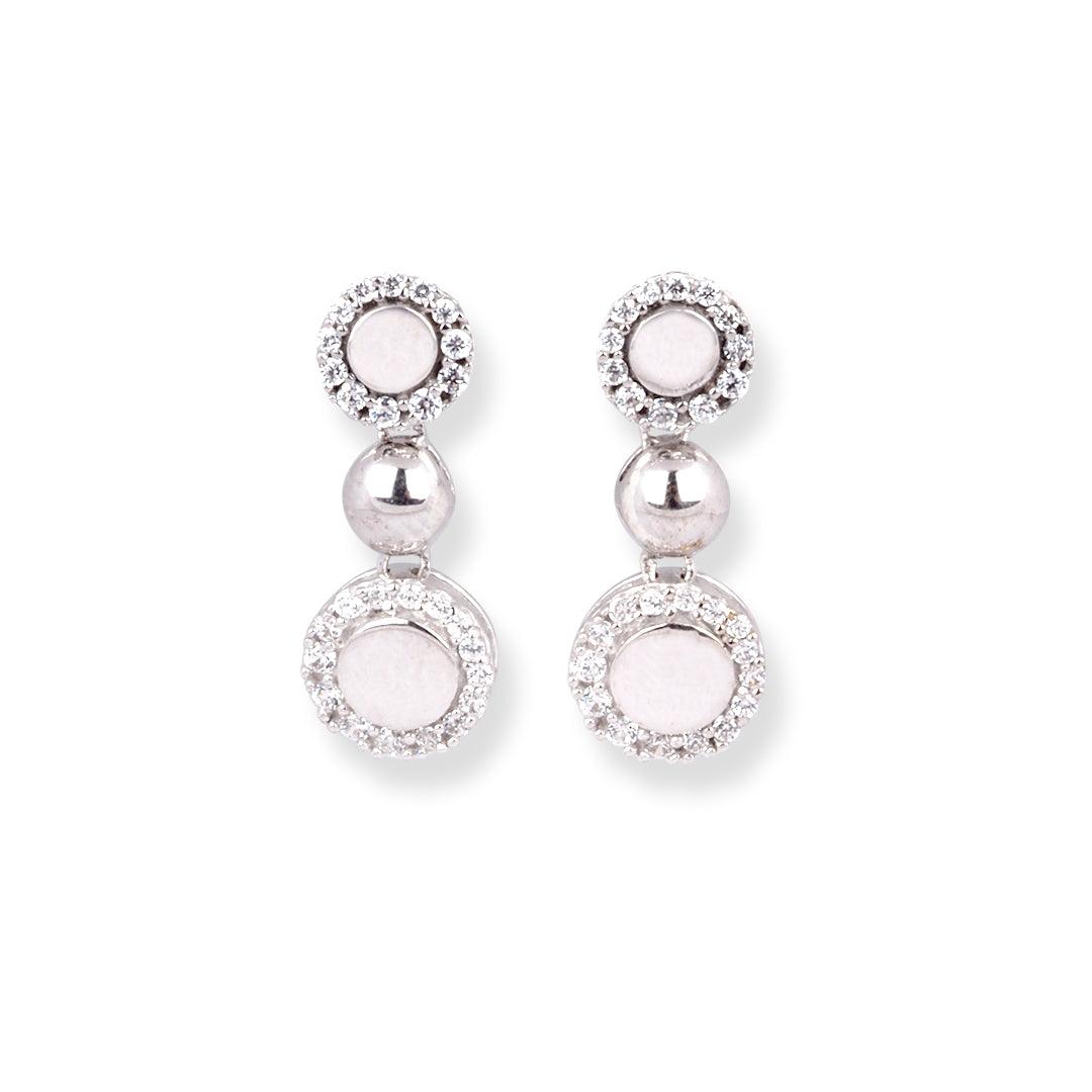 18ct White Gold Necklace & Earrings Set with Beaded Circle Design and Cubic Zirconia Accents - Image 2