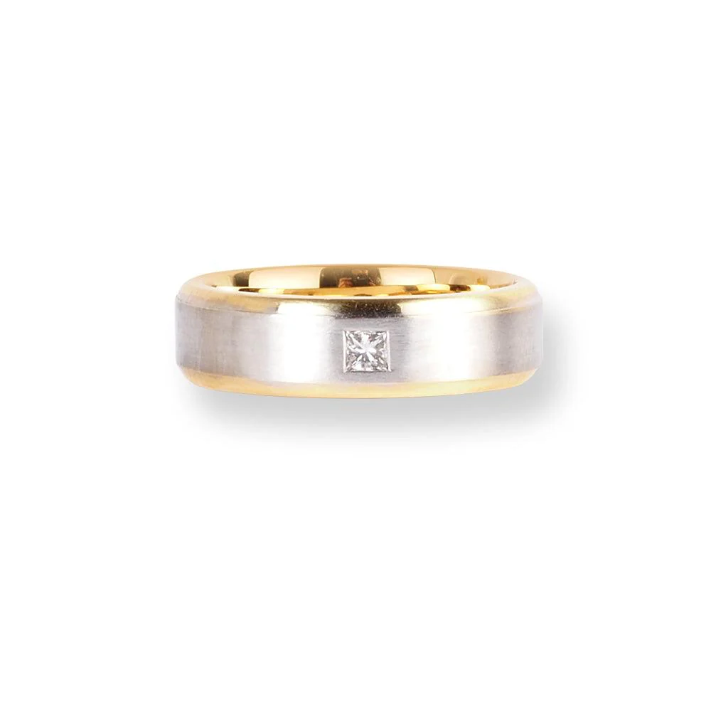 18ct White & Yellow Gold Wedding Band With Satin Finish & Polished Grooved Edges | Size I½