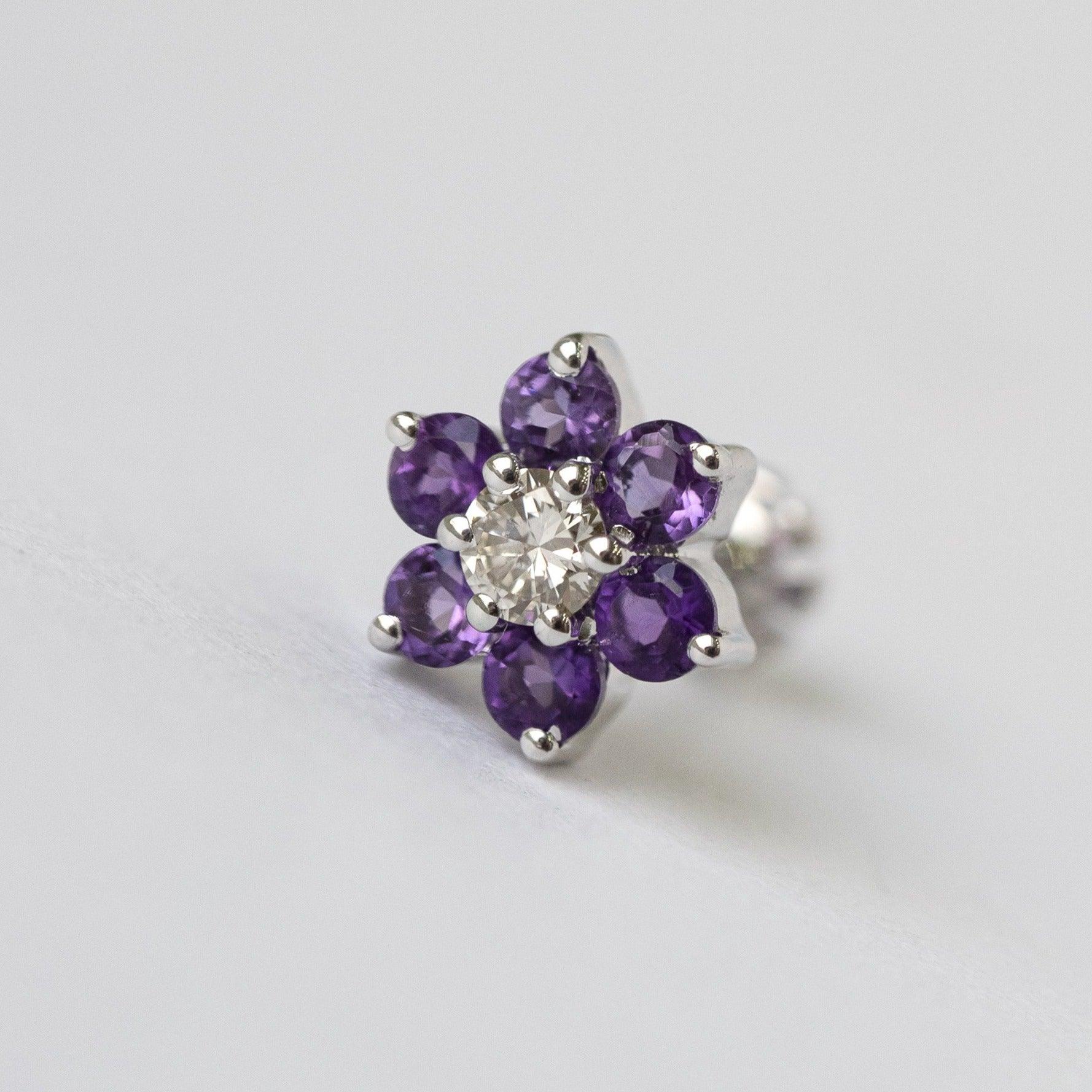 18ct Gold Diamond and Emerald / Sapphire / Ruby / Amethyst / Turquoise Screw Back Nose Stud - Image 9