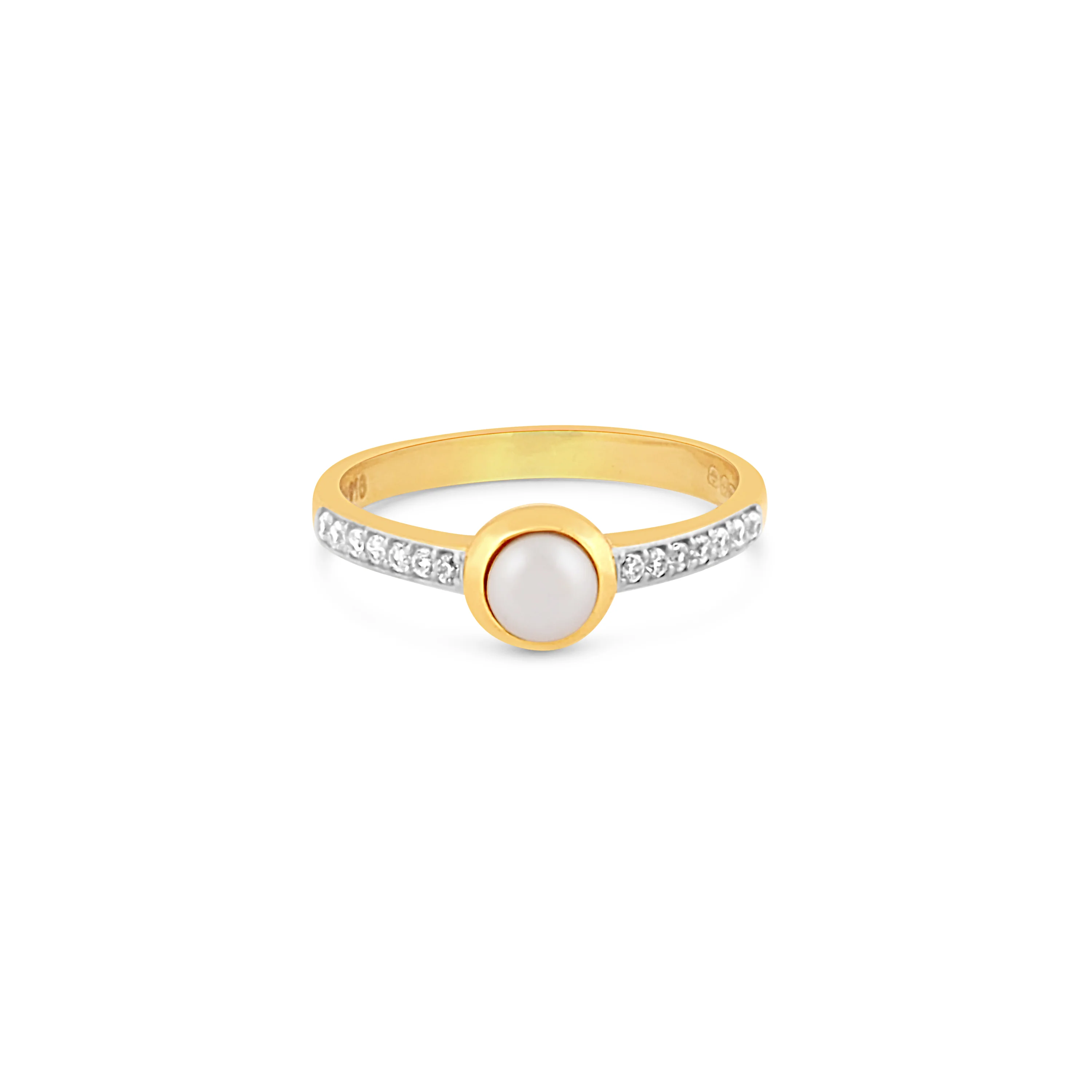 22ct Gold Cultured Pearl and Cubic Zirconia Ring – Pure Elegance | Size M½ - Image 2