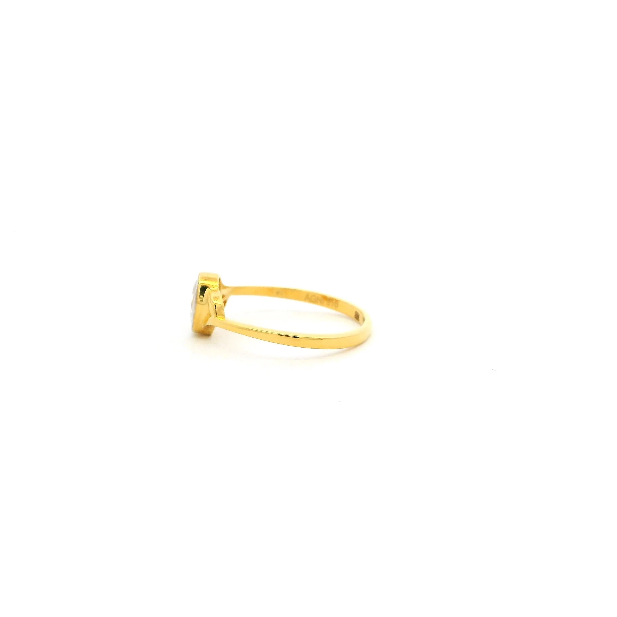 22ct Yellow Gold Oval Cubic Zirconia Ring with Bezel Setting – Classic Elegant Jewellery | Size L - Image 3