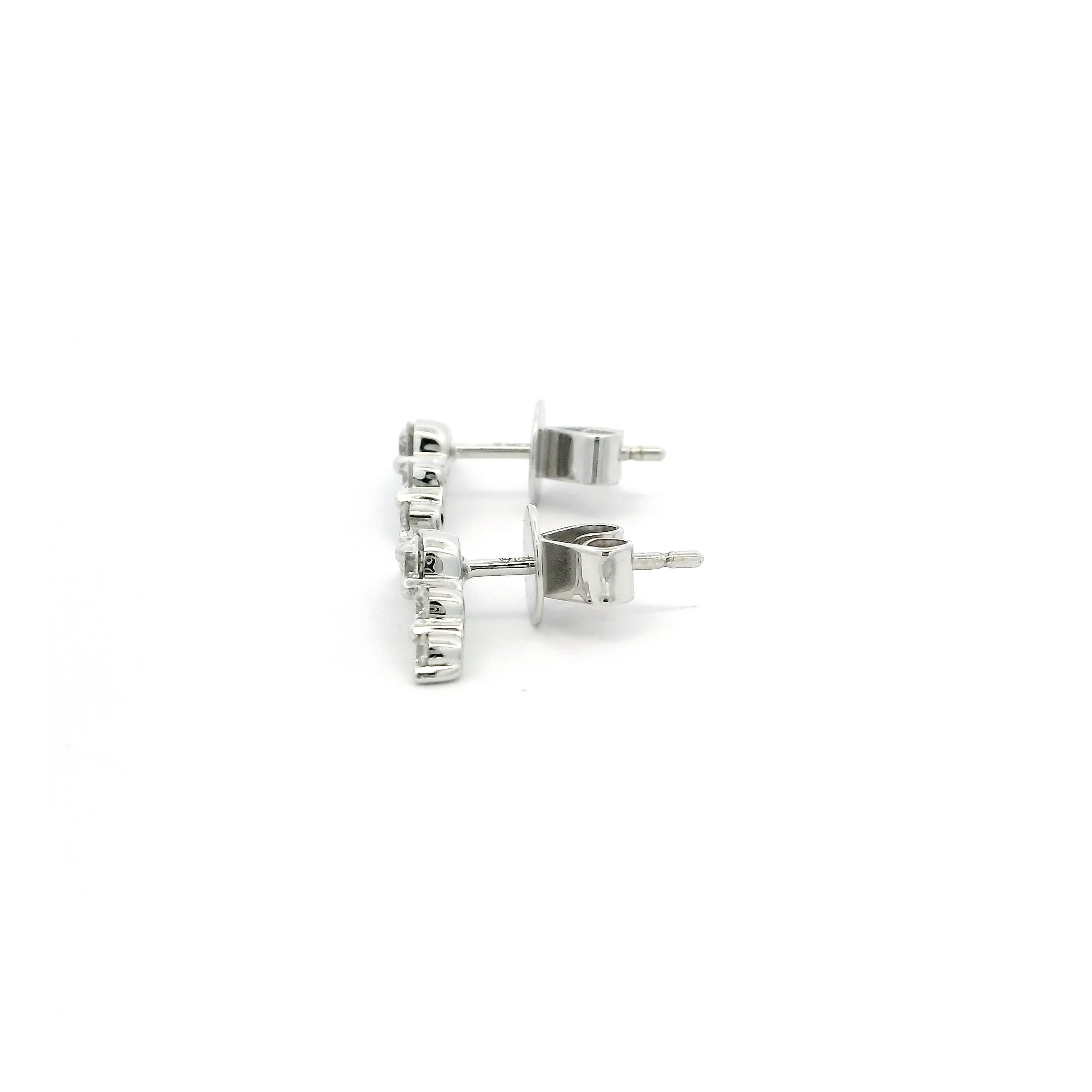 18ct White Gold Diamond Earrings with Push Back Closure – Elegant and Timeless Design - Image 2