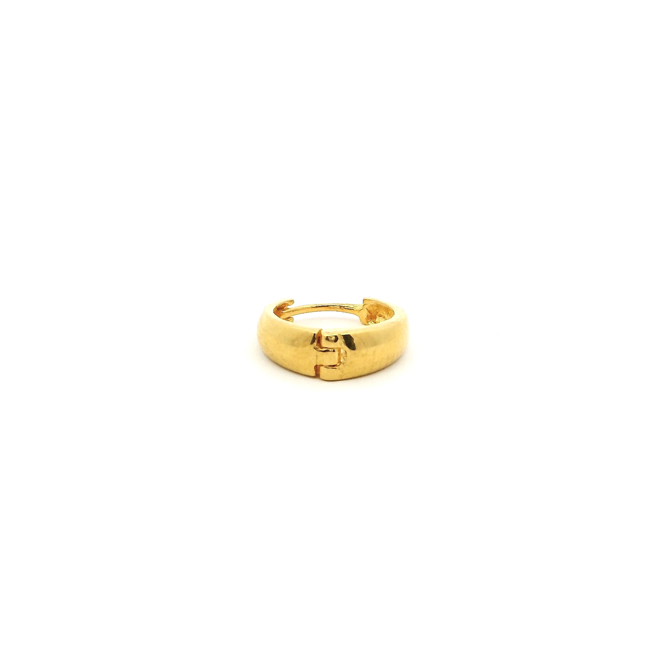 18ct Yellow Gold Huggie Piercing Hoop with Classic Plain Finish – Perfect for Any Occasion - Image 7